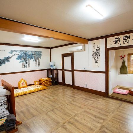 Daoljae Hanok Pension Suncheon Bagian luar foto