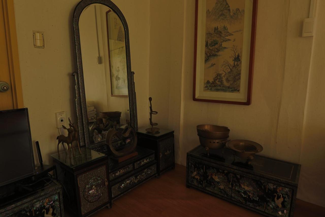 Daoljae Hanok Pension Suncheon Bagian luar foto