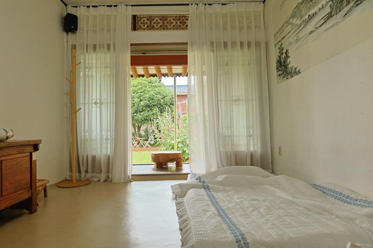 Daoljae Hanok Pension Suncheon Bagian luar foto