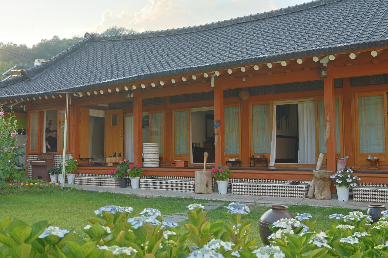 Daoljae Hanok Pension Suncheon Bagian luar foto