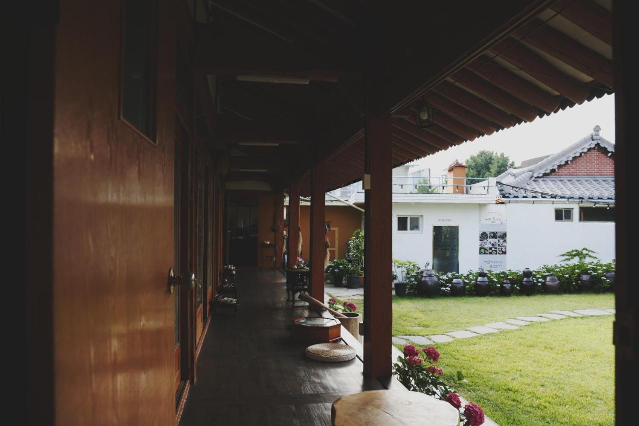 Daoljae Hanok Pension Suncheon Bagian luar foto